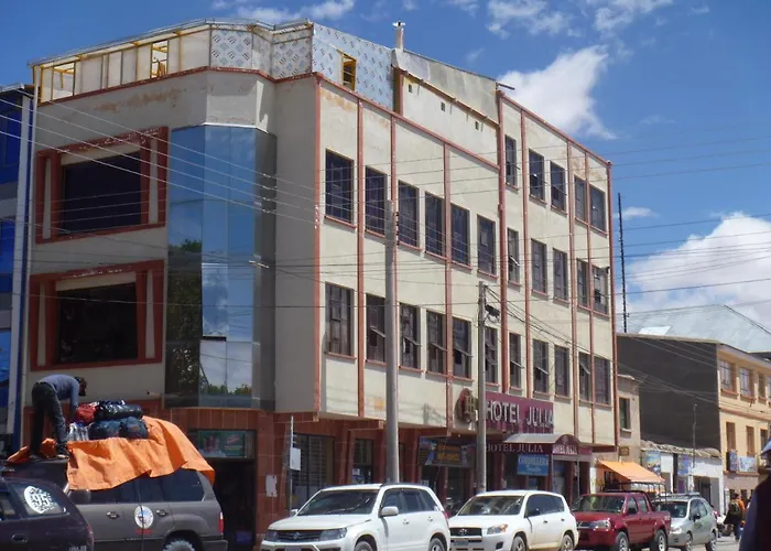 Julia Plaza Hotel